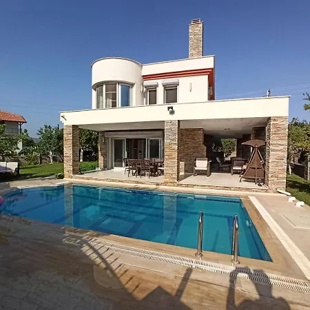 Villa Dora Kusadası