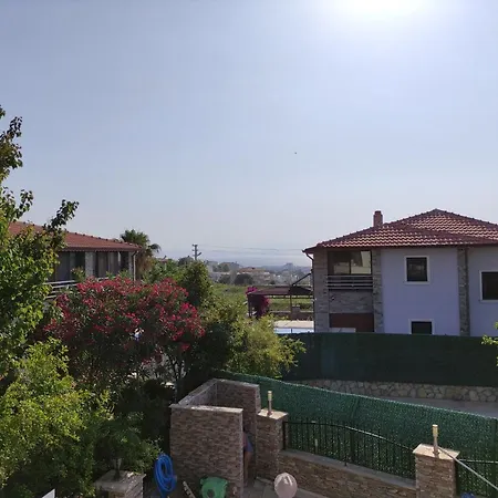 Βίλα Dora Κουσάντασι