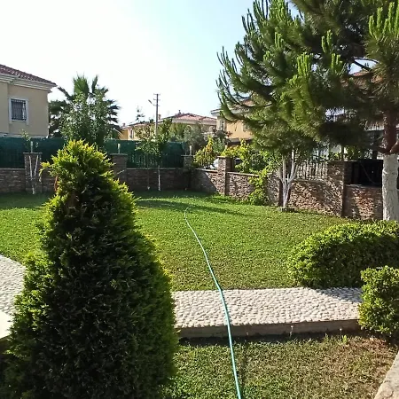 Vila Dora Kusadası