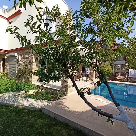 Dora * Kuşadası